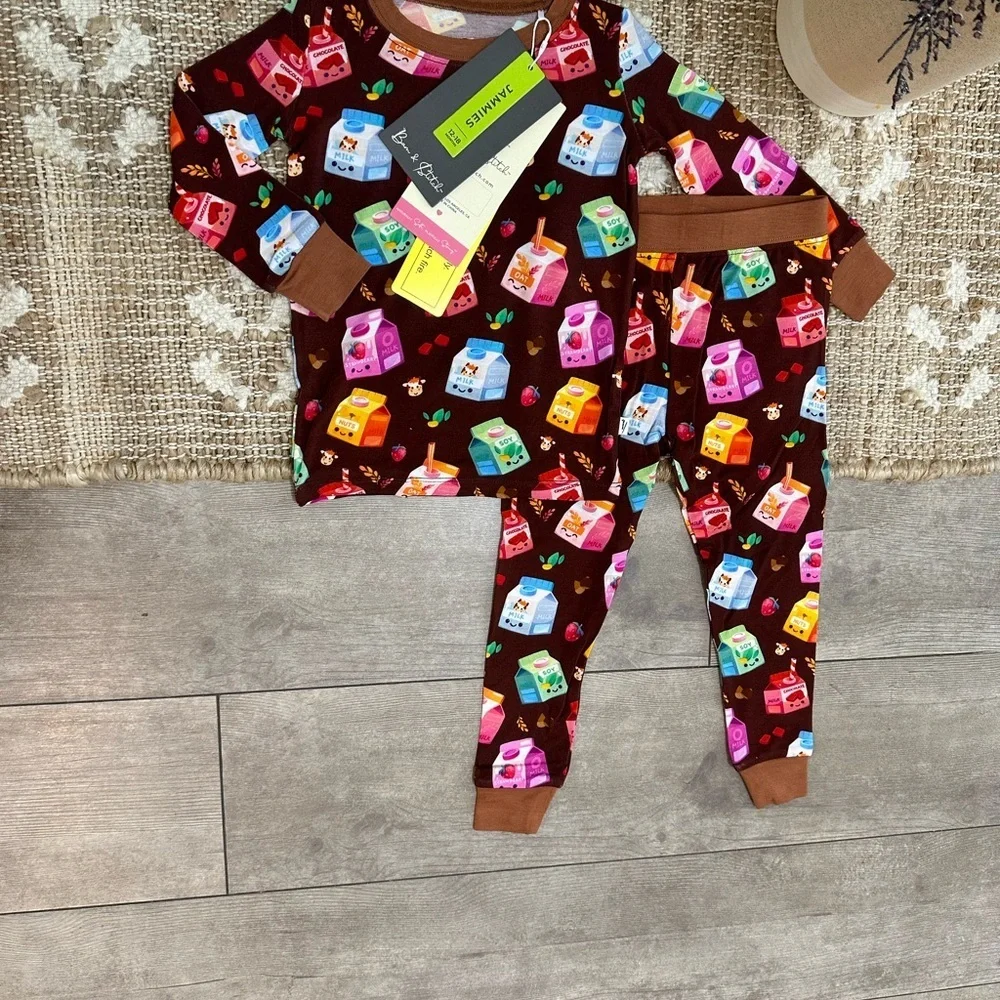 New Boutique Bamboo Milk Theme Long Sleeve Pajamas Set 12-18 Months Boy Girl